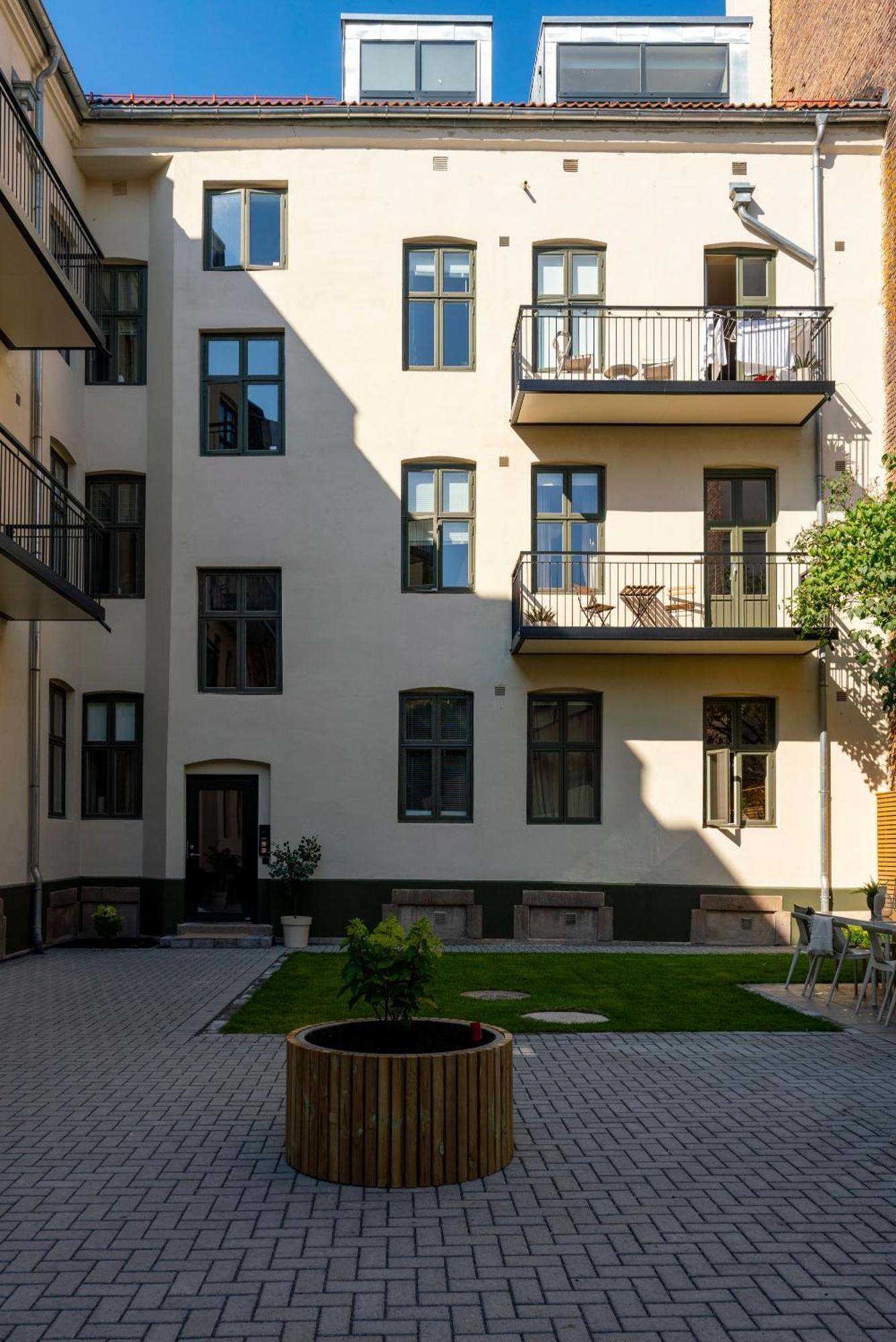 Dinbnb Apartments Gruenerlokka I 2-Bedroom With Double Queen Room & Balcony オスロ エクステリア 写真